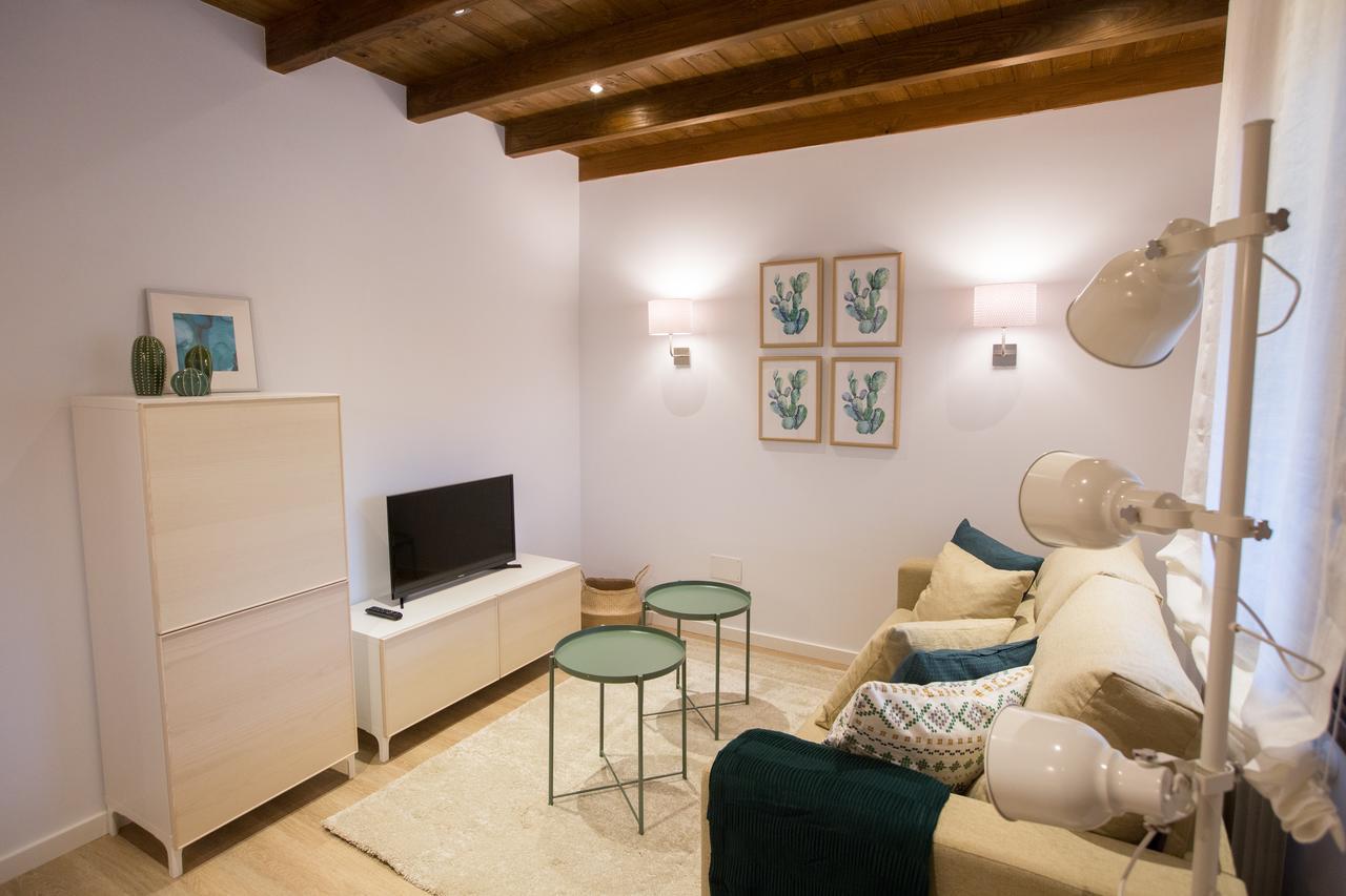 Fuente El Gueeyu Apartment Cangas de Onís Exterior photo